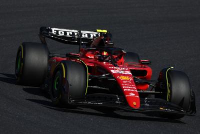 Carlos Sainz driving for Ferrari at the 2023 Japanese Grand Prix.