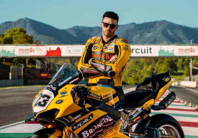 Luca Salvadori with Ducati Panigale V4 R at Mugello.